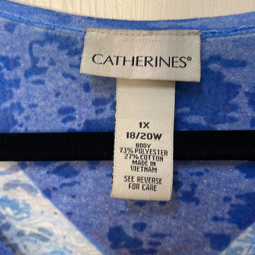 Catherine’s top plus size 1X - Picture 4 of 4